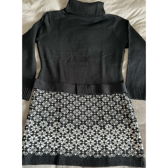 NWT- Venus Belted Sweater Dress, Size 1X. - Picture 4 of 16